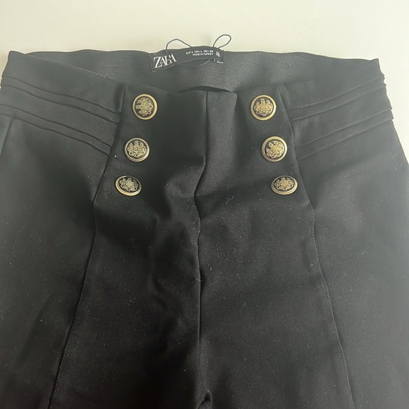 Women’s Black pants Zara Gold buttons - Picture 2 of 2